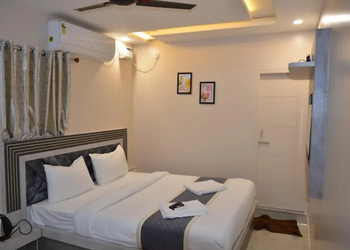 Airport Hotel: Dev Palace