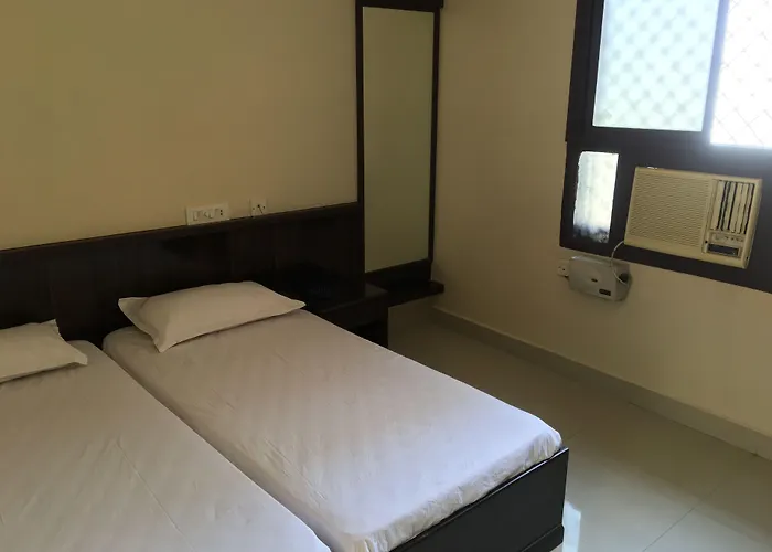 Central hotel: Bhimas Inn -Puratchi Thalaivar Dr M G Ramachandran Central Railway Station Chennai