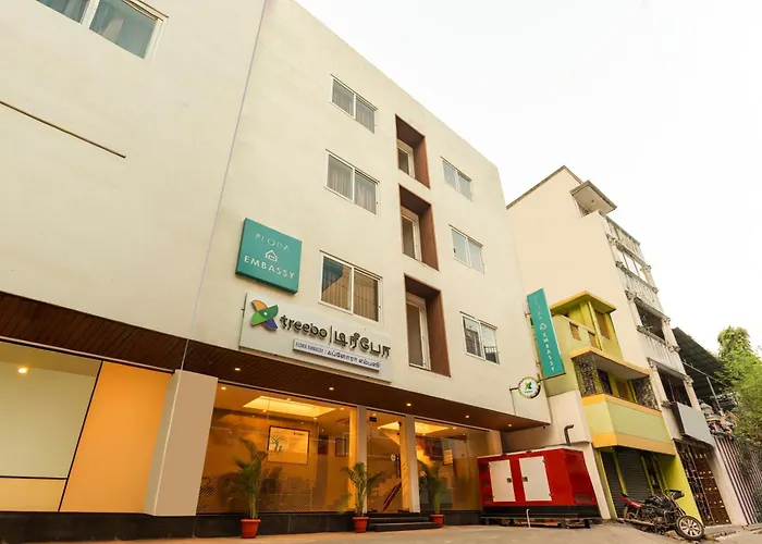 Guest house: Treebo Flora Embassy